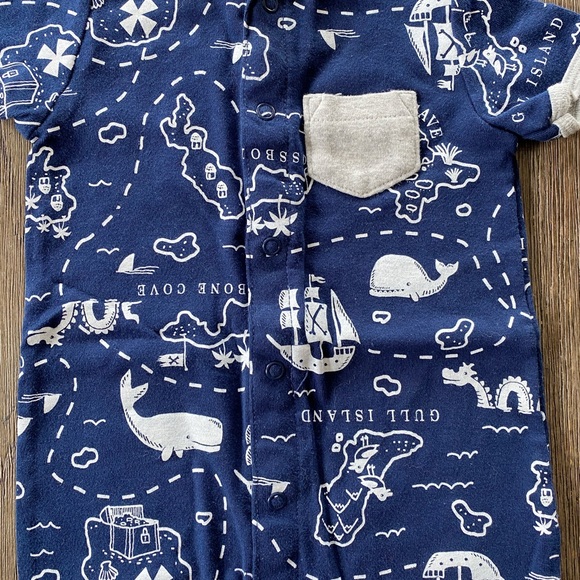 4/$20 Carter’s one piece summer outfit - Picture 4 of 5